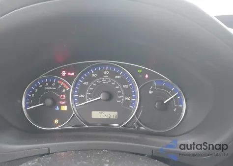 2011 Subaru Forester 2.5X Premium z USA, uszkodzony, nr VIN JF2SHADC3BG717242